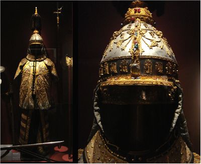 Picture Of Chinese Ceremonial Military Uniform